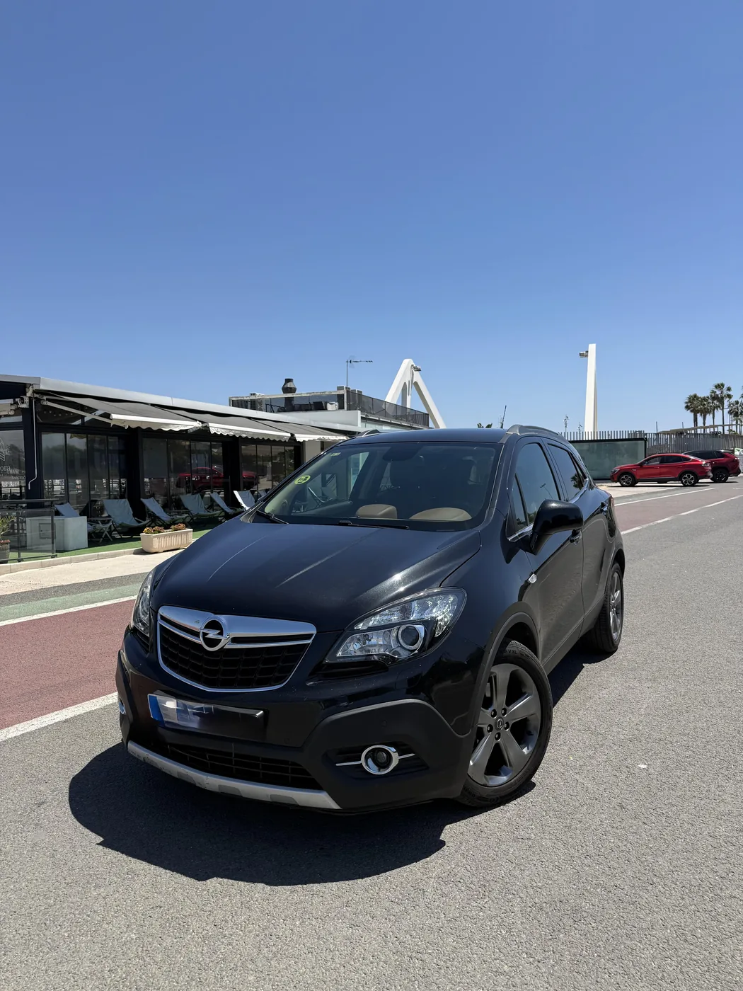Photograph of the Opel Mokka in the RoadStar fleet