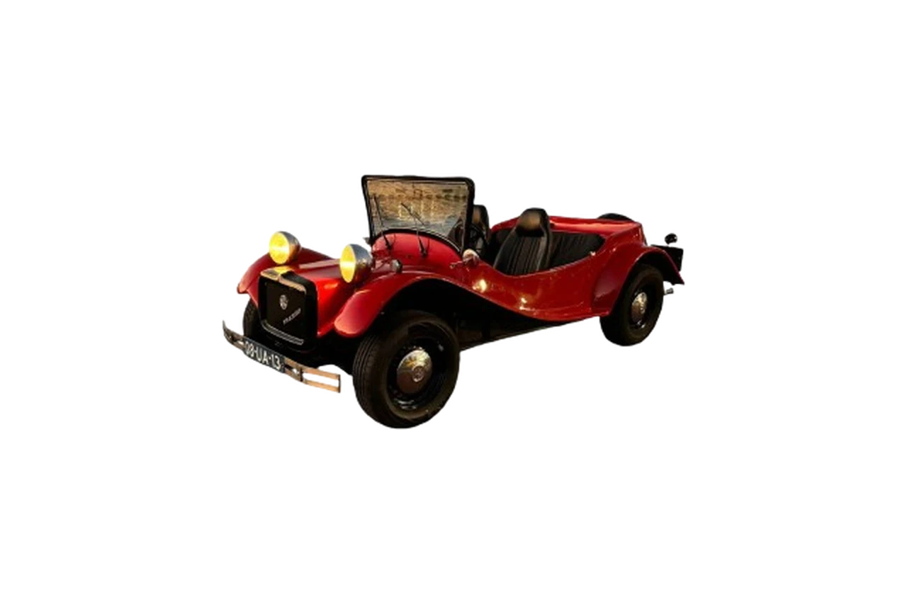 Classic Convertible Buggy available to rent from RoadStar in Valencia